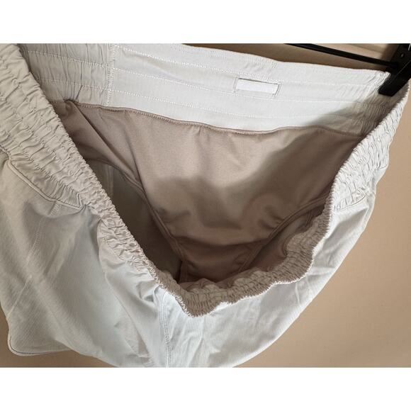 Lululemon Women's Hotty Hot Off White - Picture 4 of 5